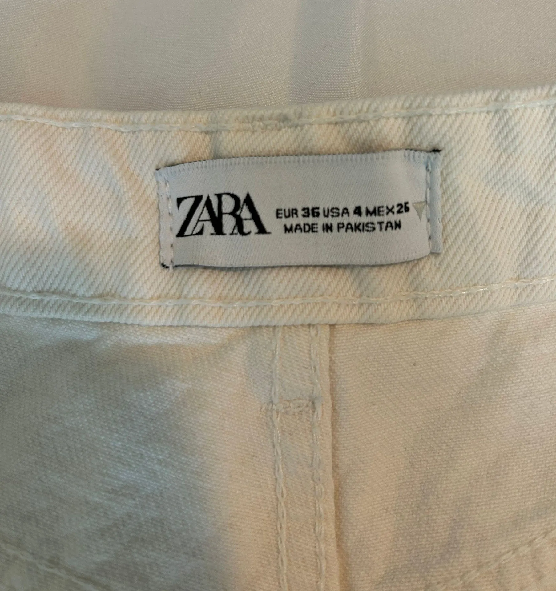ZARA Jeans - Image 5