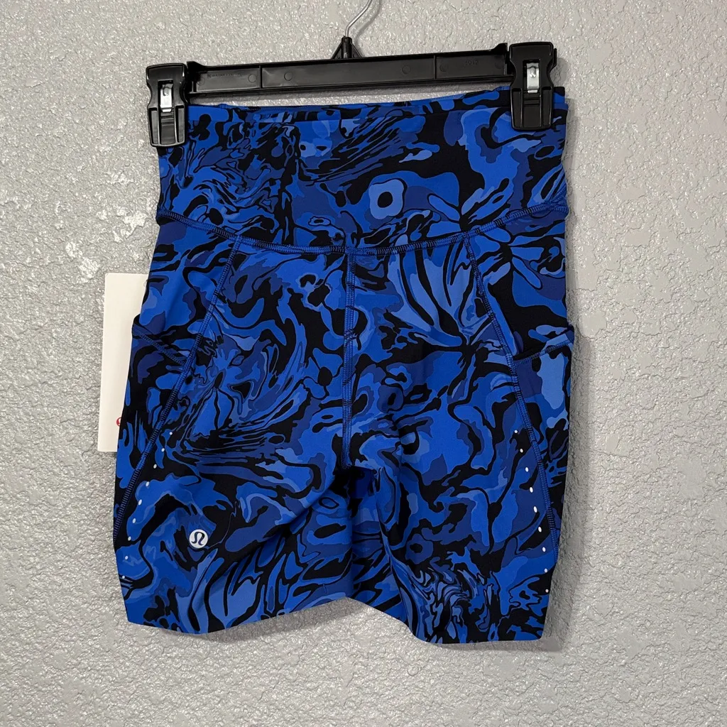Lululemon Fast & Free HR Shorts 6” size 4 in flower meld galatic cobalt - Image 5