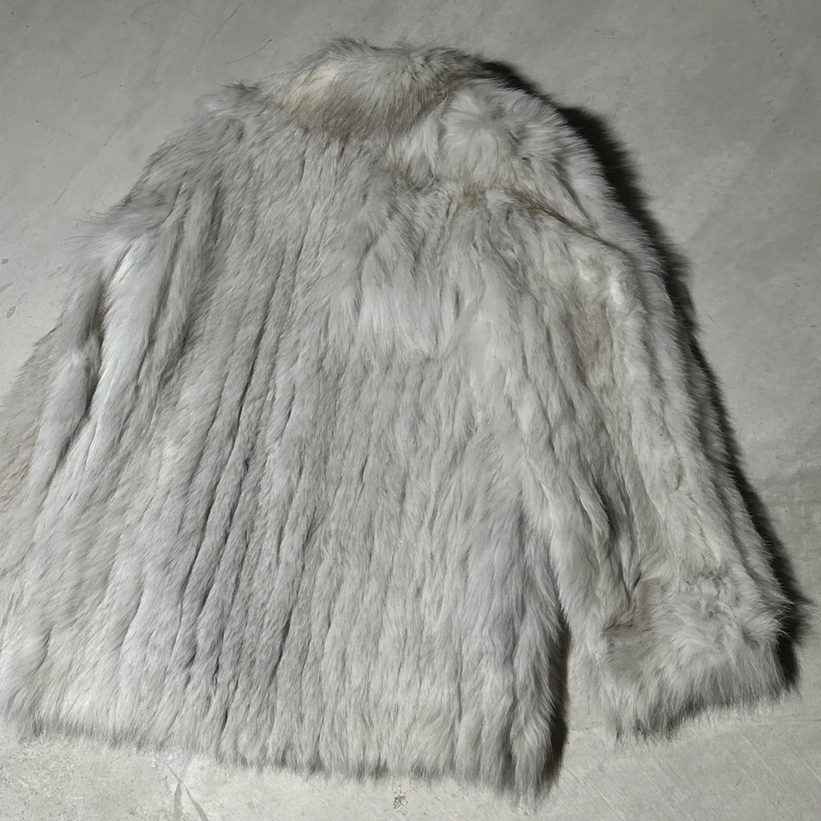 Vintage SAGA FOX Fur Coat Women's Size M SILVER TAG White Grey Korea 1970s Size M - Image 13