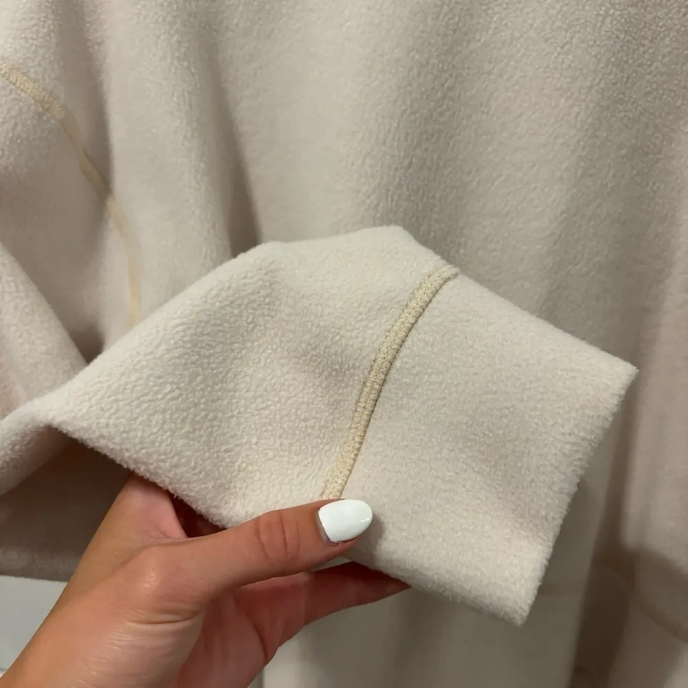 Nike Therma Icon Clash Short Long Sleeves Training Pullover NWOT - Image 5