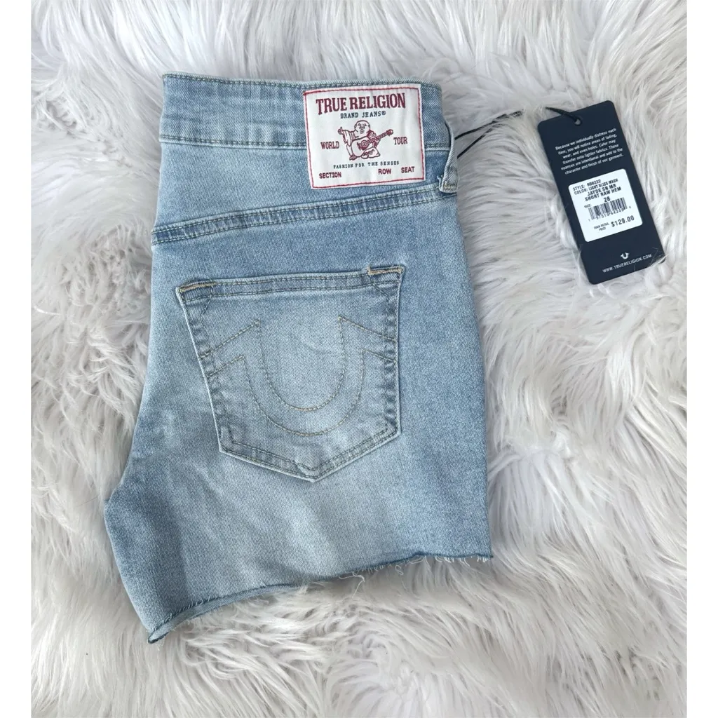 NWT True Religion Jayde Mid-Rise Denim Short - Image 3