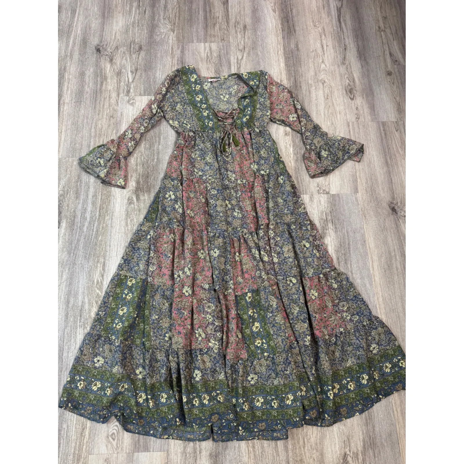 Boemo x Anthropologie Tiered Maxi Dress Floral Print Bell Sleeve Boho Size M Pink Size M - Image 6