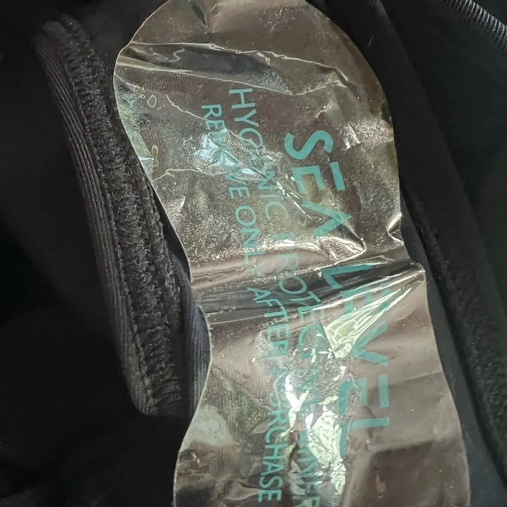 Sea Level Black Square Neck One - Image 8