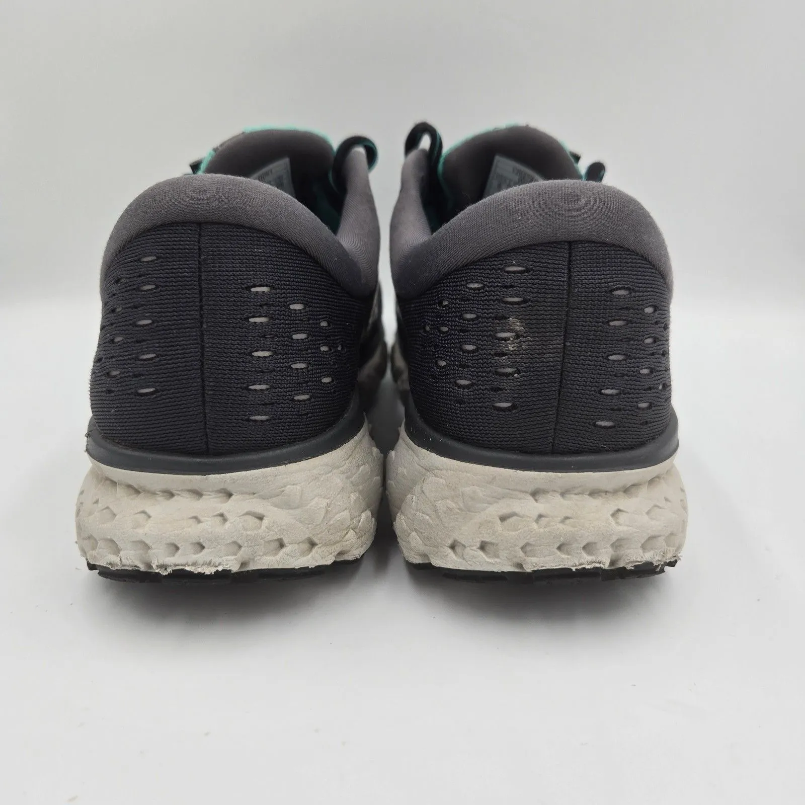 Brooks Glycerin 16 Running Sneakers Womens Size 9 D Wide Gray Green NO INSOLES - Image 8