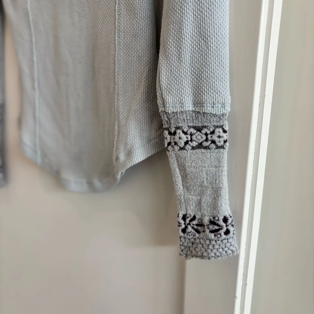 Free People Rosey Seaspray Waffle Knit Women's Long Sleeve Embellished Cuff XS - Image 5