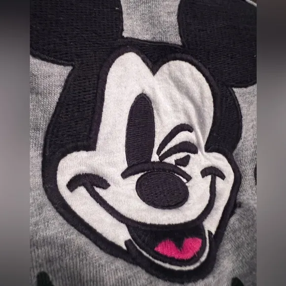 Disneyland Hong Kong Winking Mickey Sweatshirt XL RARE China Embroidered Mickey - Image 2