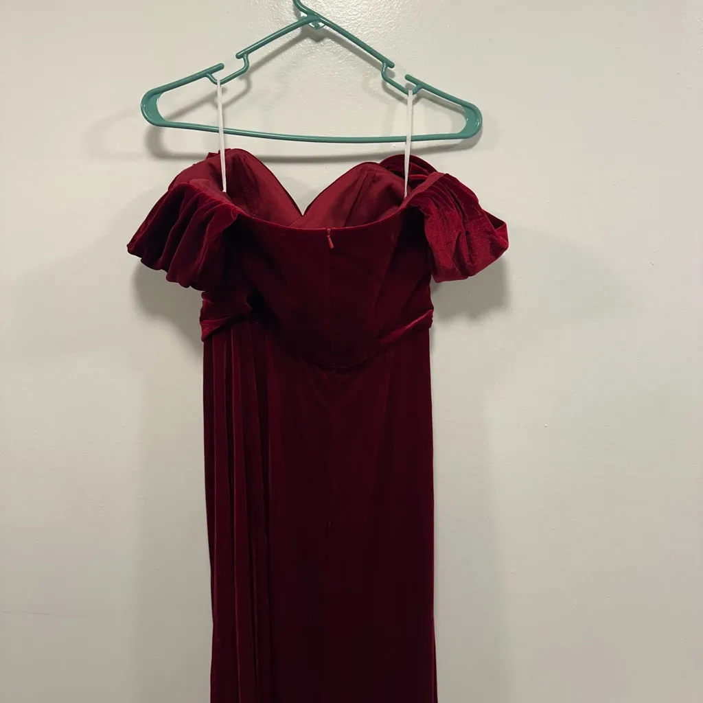 Elegant Off-Shoulder Burgundy Evening Gown bridesmaid holiday dress! - Image 5