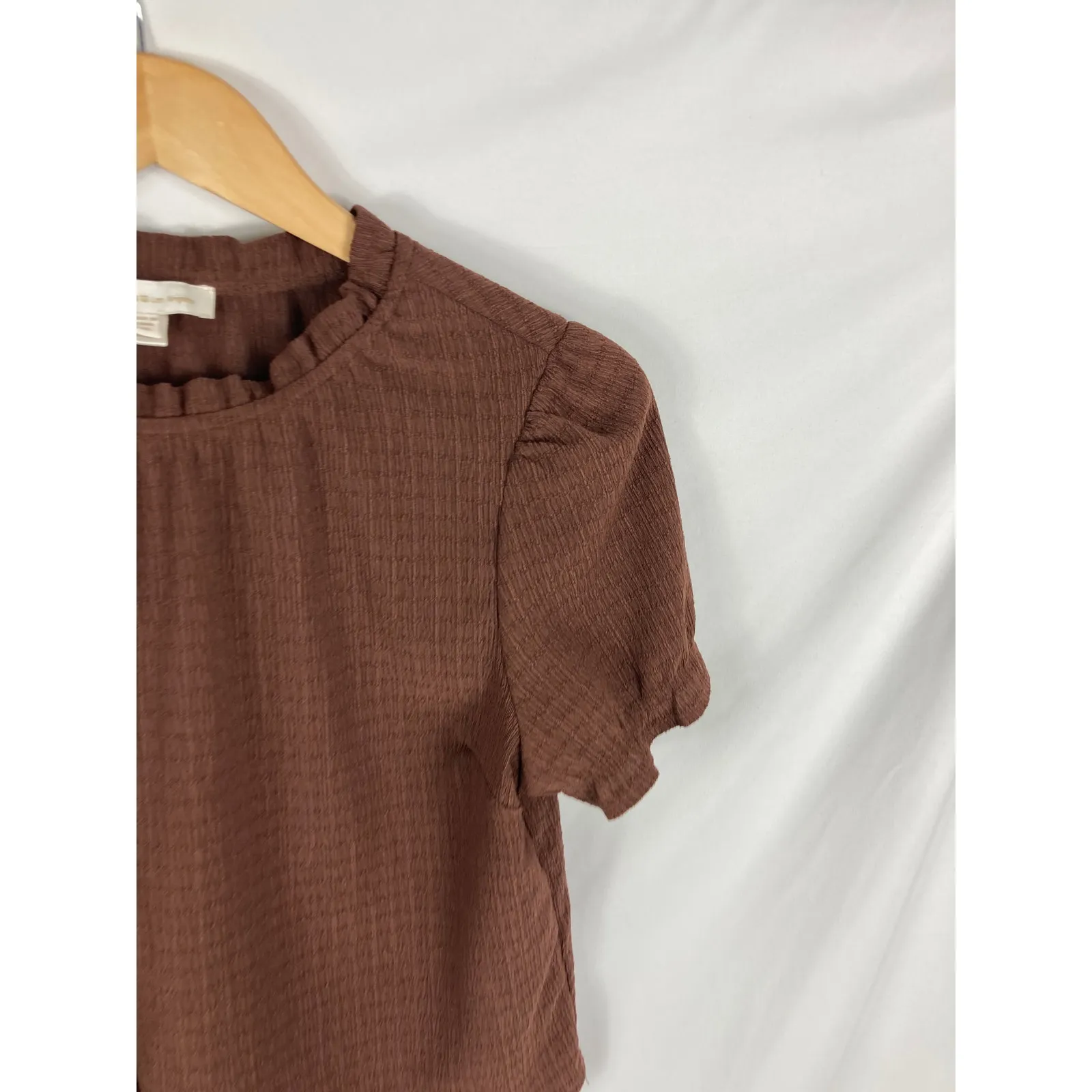 Monteau Crinkle High Neck Blouse Brown Size XL - Image 2