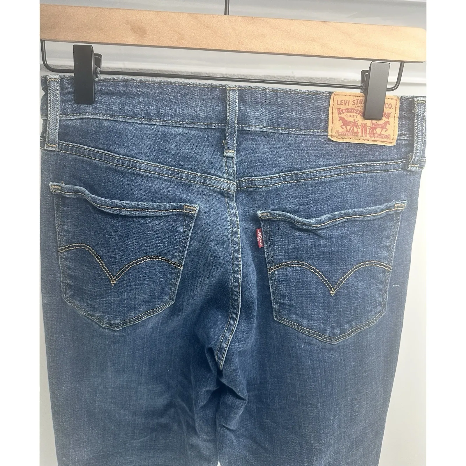 Levi`s 725 Bootcut High Rise Bootcut ‎ Jeans Blue size 28 - Image 5