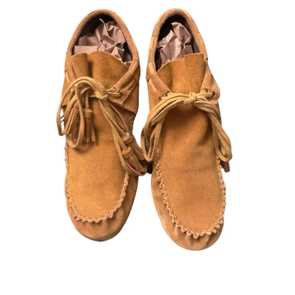 FLOGG Tan Suede Fringe Moccasin Boots Women’s Size 10 Western Boho with FLAW GUC - Image 6