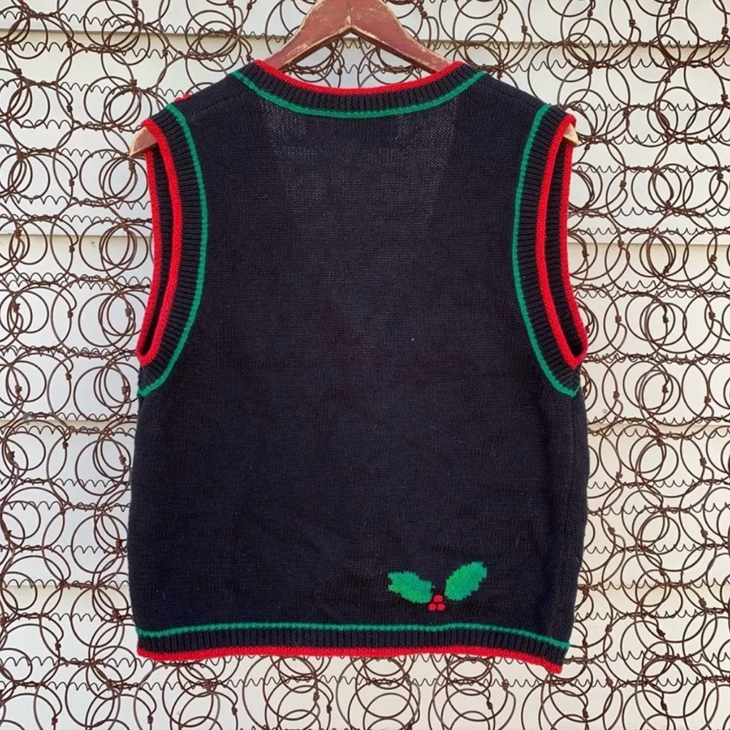 Bechamel Women’s Size SP Holly Berry Black/Green Christmas Sweater Vest Vintage Black - Image 12