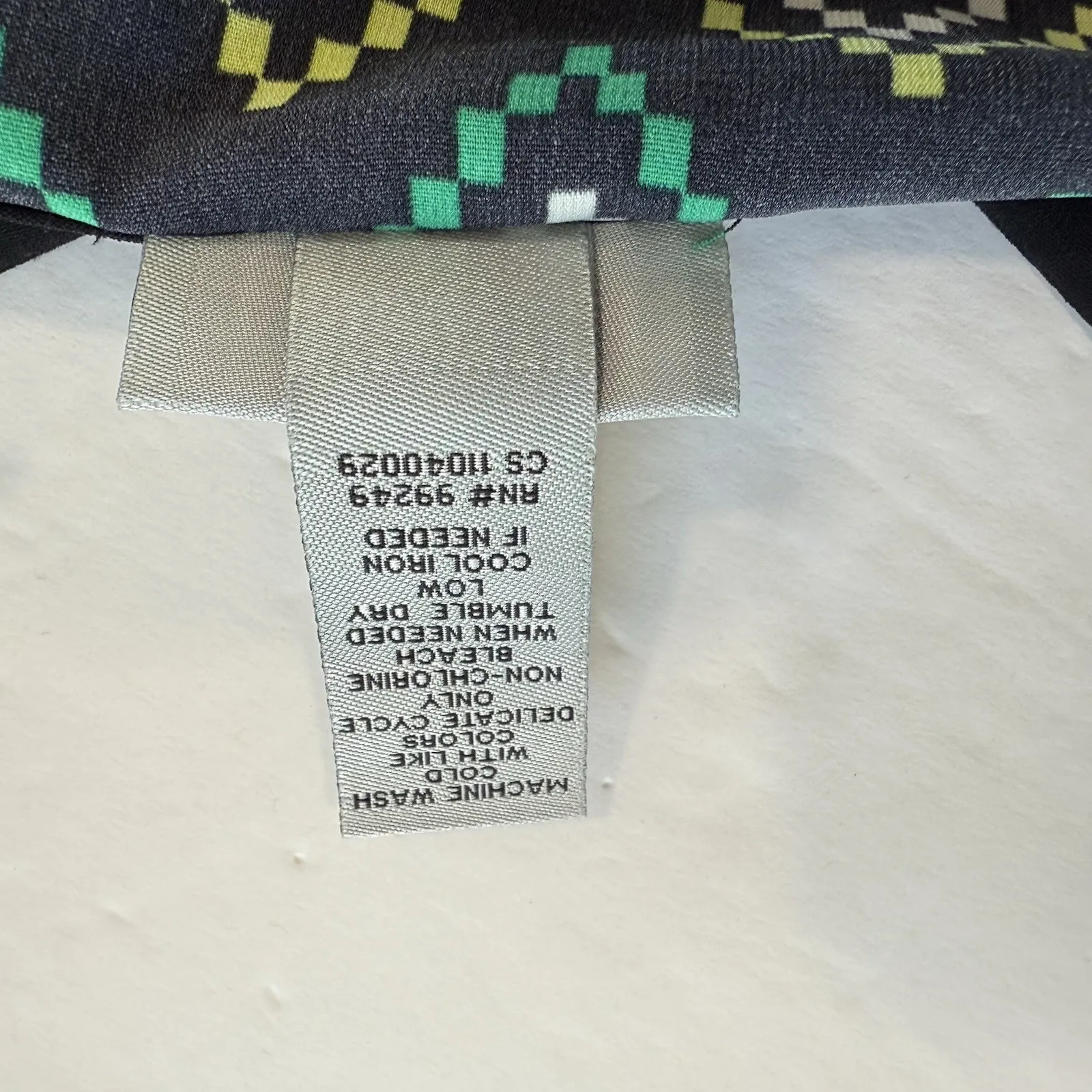 Catherines Green Geometric Chevron Button Up Long Sleeve Y Neck Blouse Size 4X - Image 11