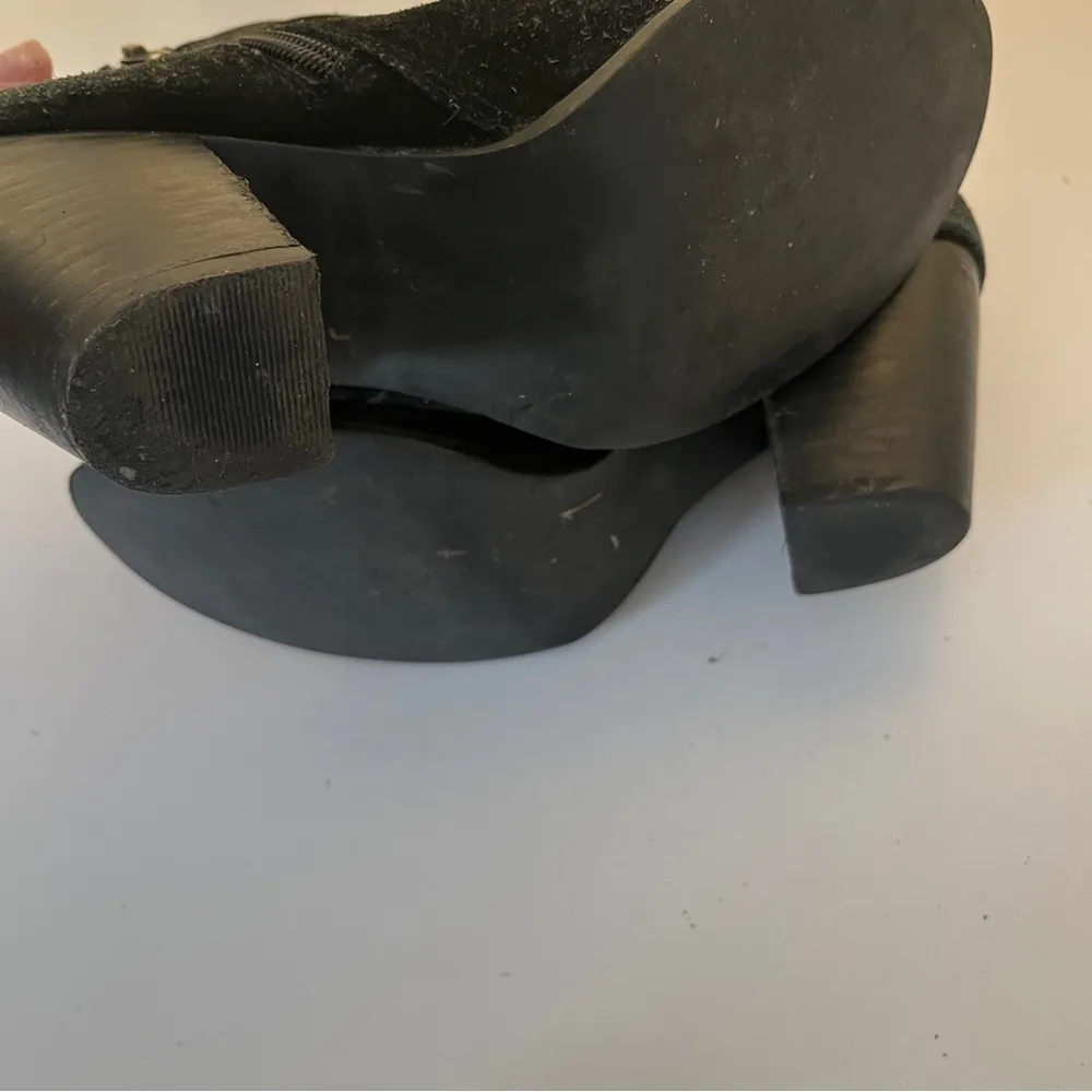 Van Velze & Smith Cullinan Leather Suede Distressed Heeled Ankle Boots Black 7 - Image 7