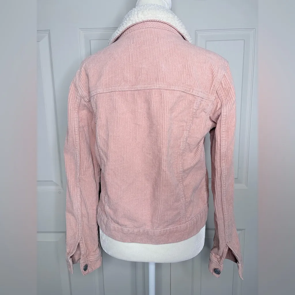 Pacsun Pink Corduroy Jacket with Sherpa Collar size Xs - Image 4