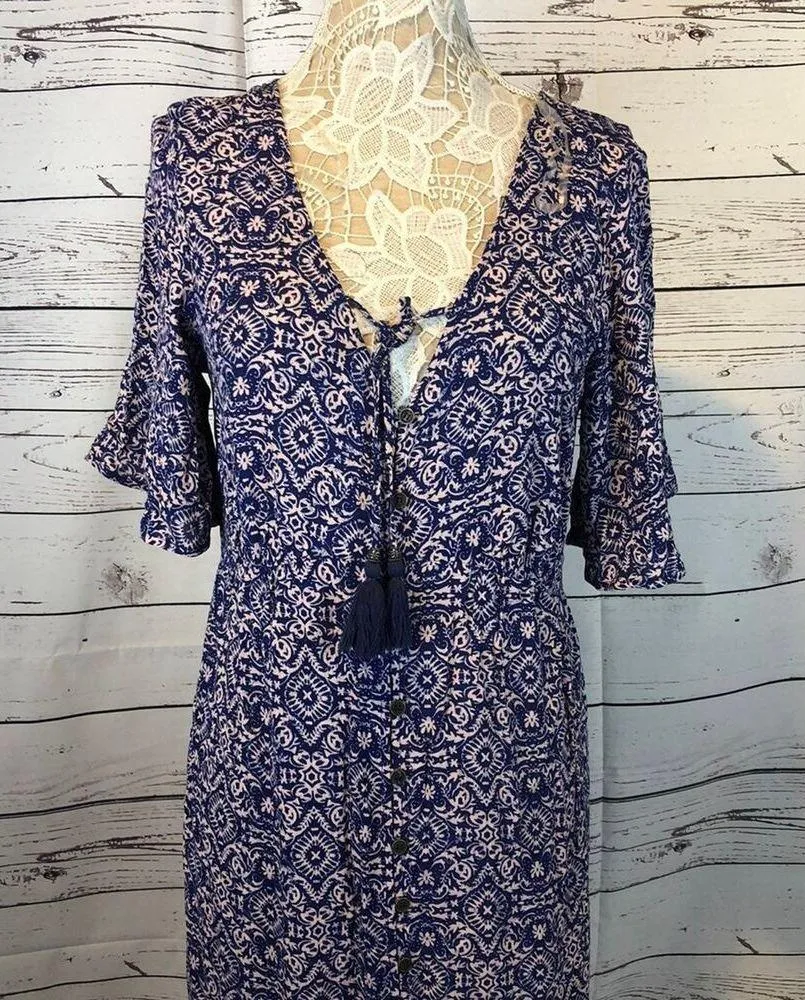 Artesia Boho Chic Button Front Short Sleeve Maxi tasel neck closing size medium Blue - Image 3