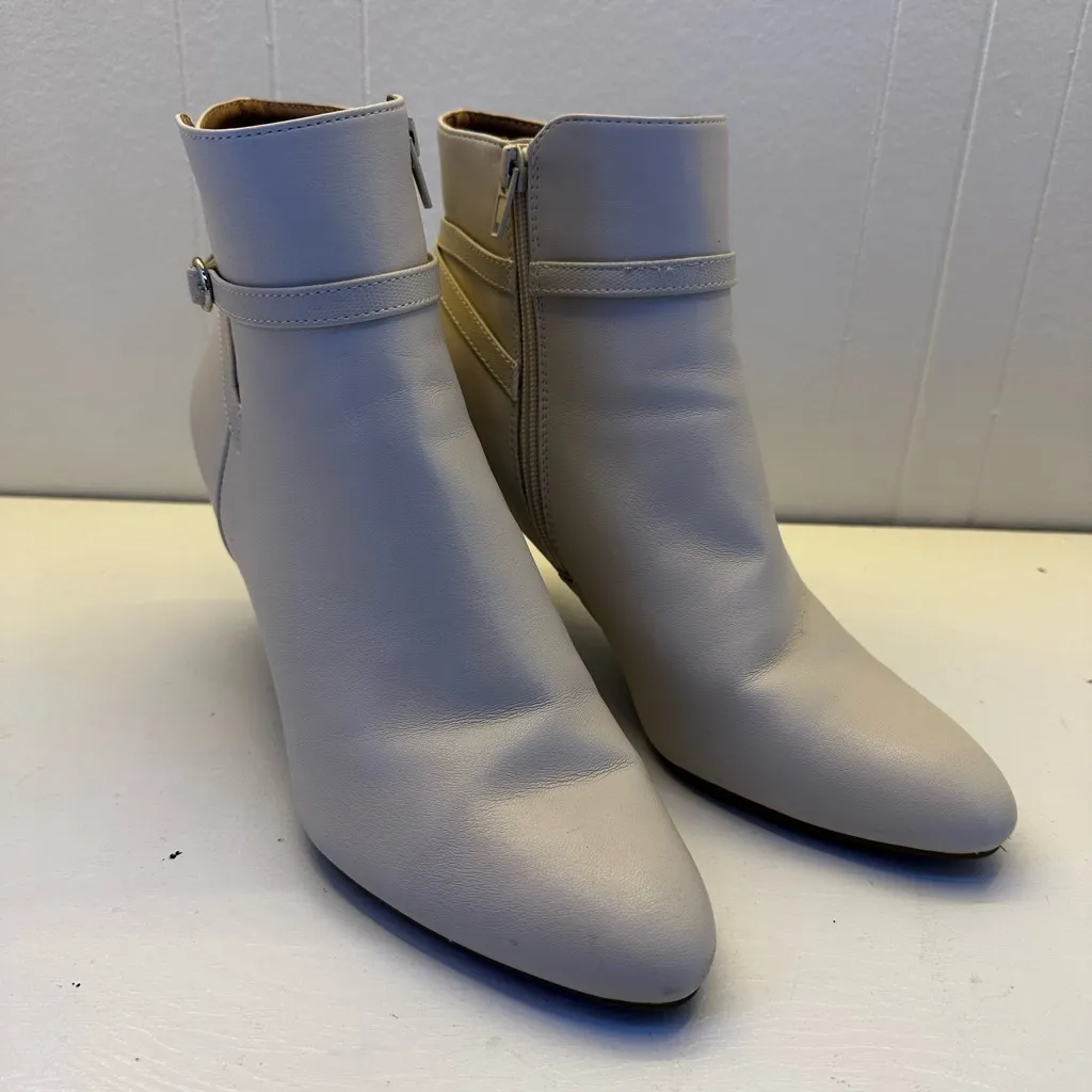 LifeStride Ankle Bootie Bone White US 10M Pointed Toe Strap Kitten Heel Zipper - Image 2