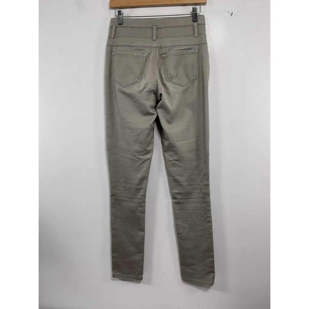 Womans Excellent Condition Refuge Gray Jeans 4 High Waist 0087/W-2 - Image 2