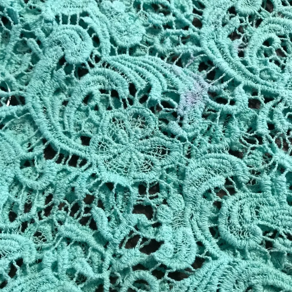 Body Central Teal Lace Blouse Sz Small - Image 2