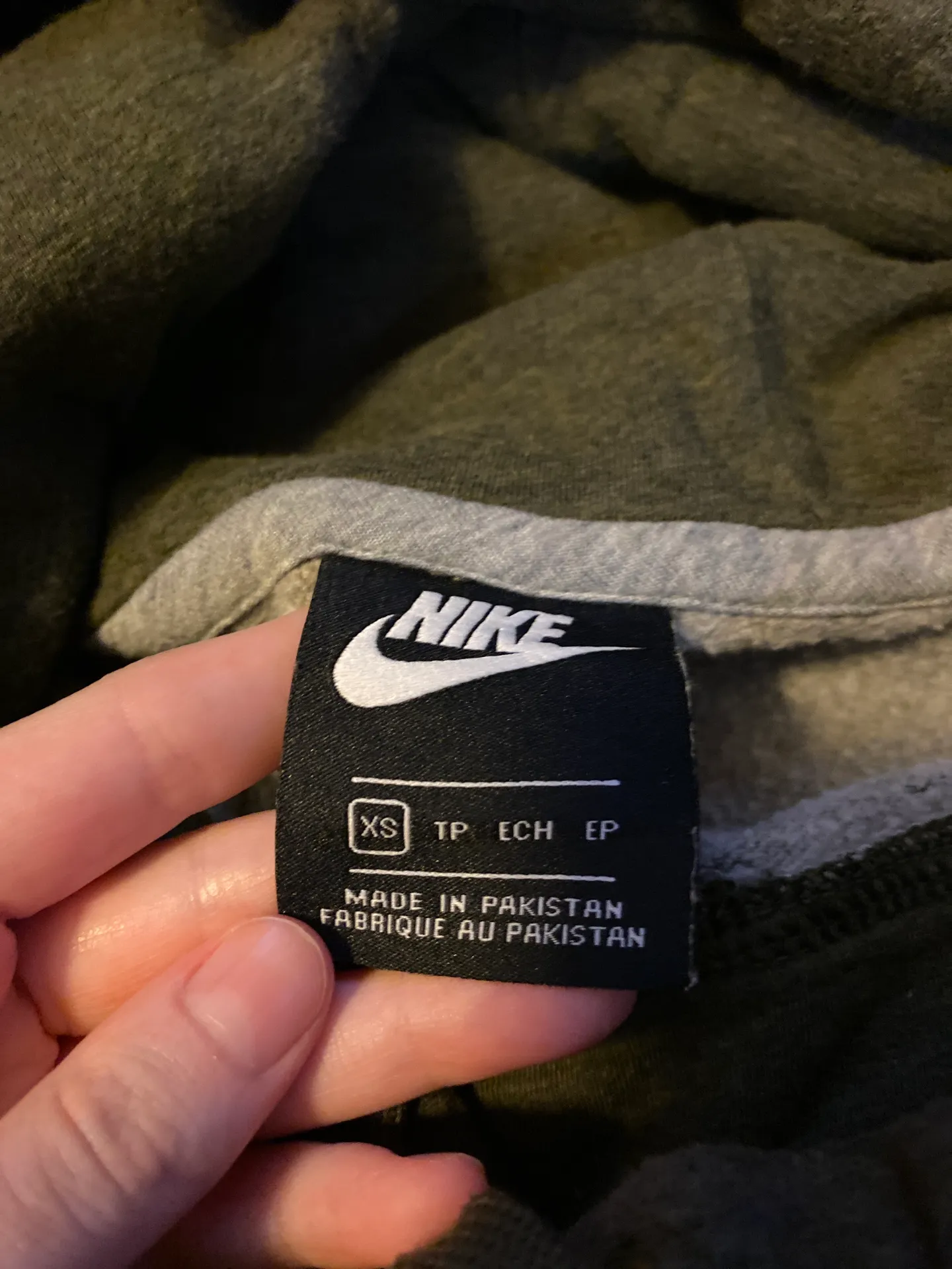 Nike Hoodie - Image 4