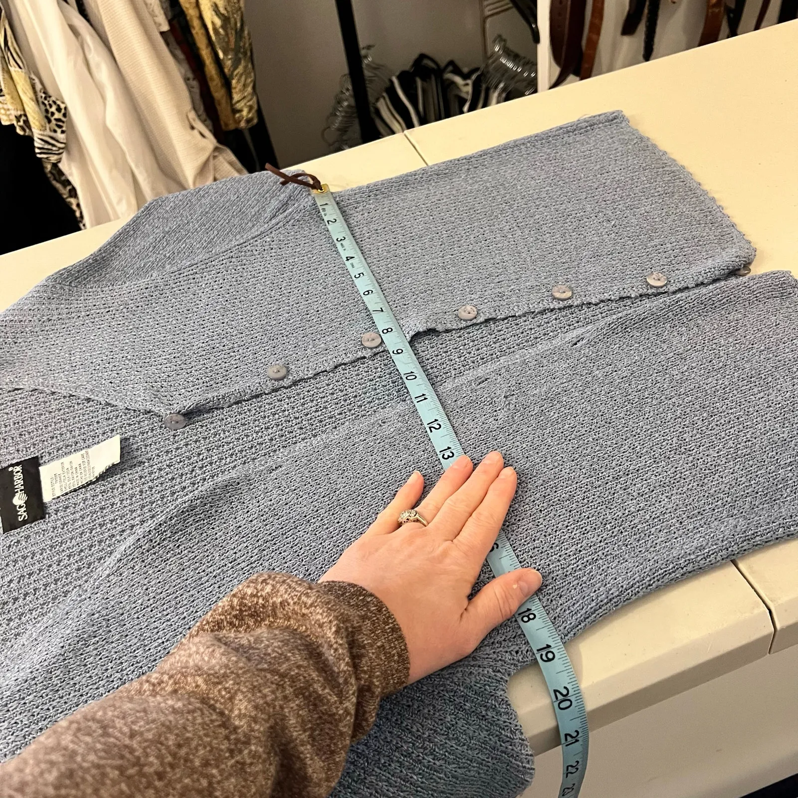 Sag Harbor Vintage Blue Silk Knit Short Sleeve Button Front Blouse Size Large - Image 4