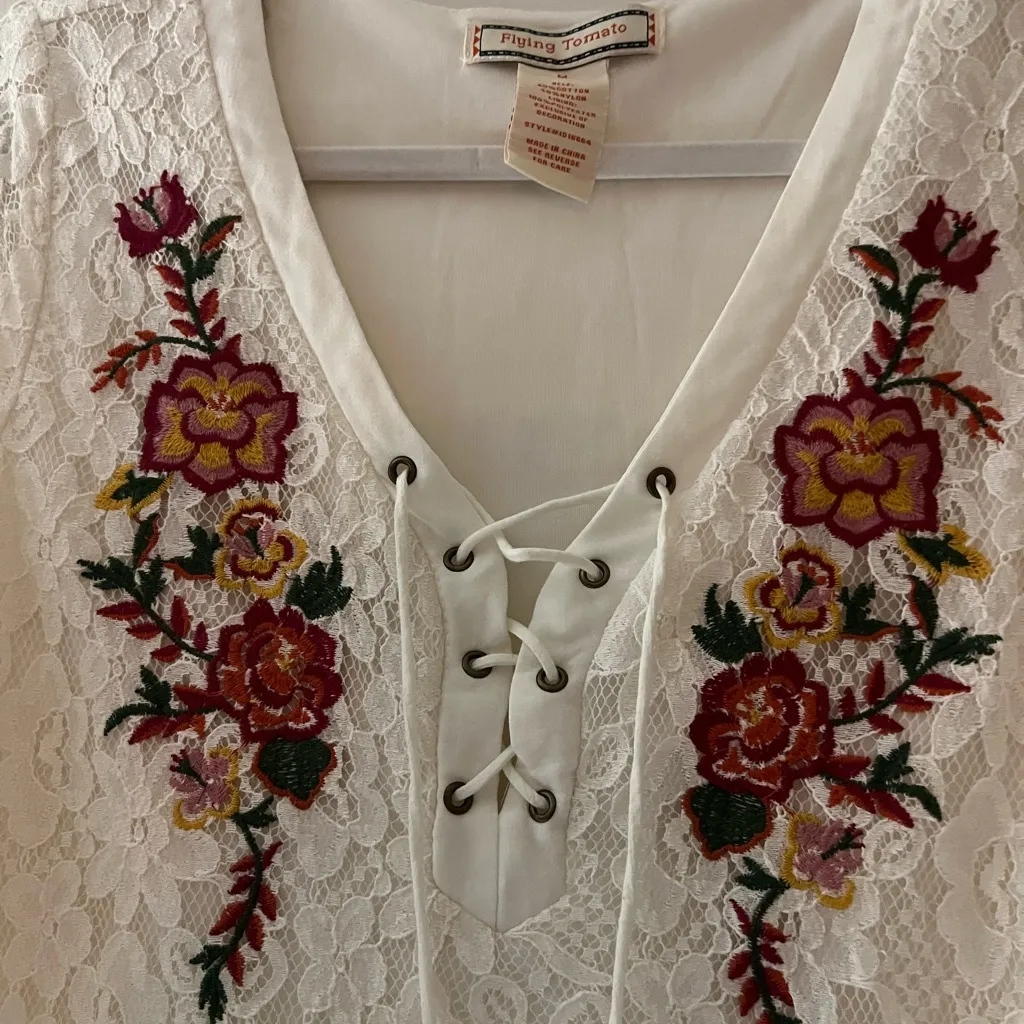 Flying Tomato Lace Dress with Floral Embroidery Size M - Image 2