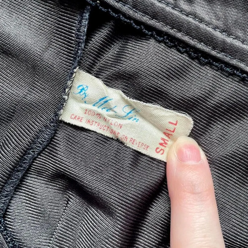 Vintage 70s Black Slip Skirt Size M - Image 4