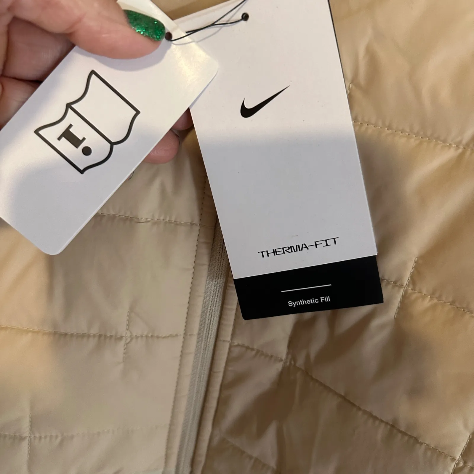 Nike Therma Fit Size M Beige Running Jacket Women's Quilted Full Zip NWT - Image 10