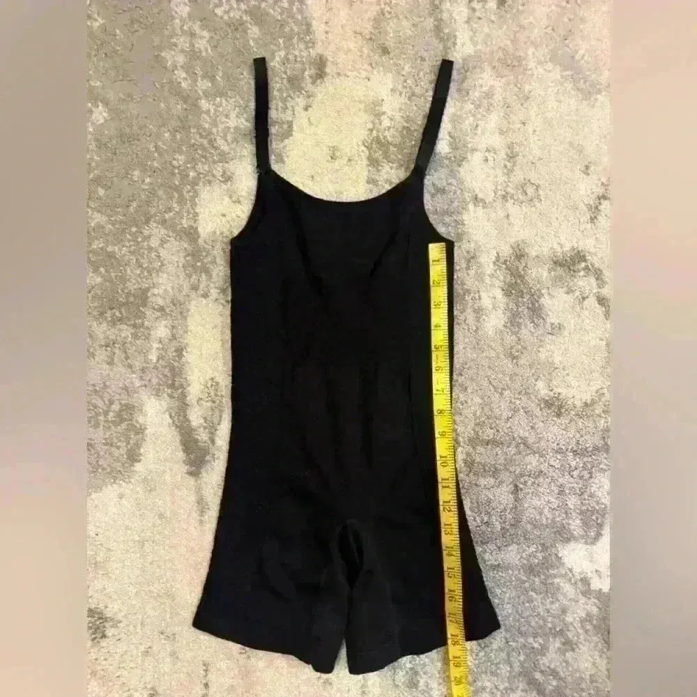 Source Unknown Women’s Black Spanx Bodysuit - Image 6