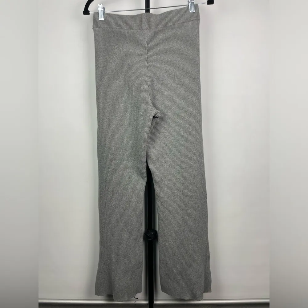 Good American Gray Ribbed Knit Pull On Elastic Waist Palazzo Pant with Side Slit - Image 5