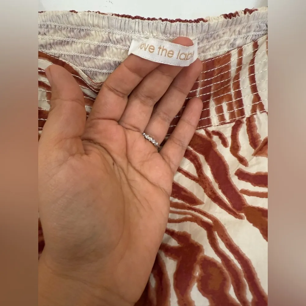 LOVE THE LABEL ANTHROPOLOGIE LOVE THE LABEL SMOCKED EYELET PUFF SLEEVE BLOUSE - Image 5