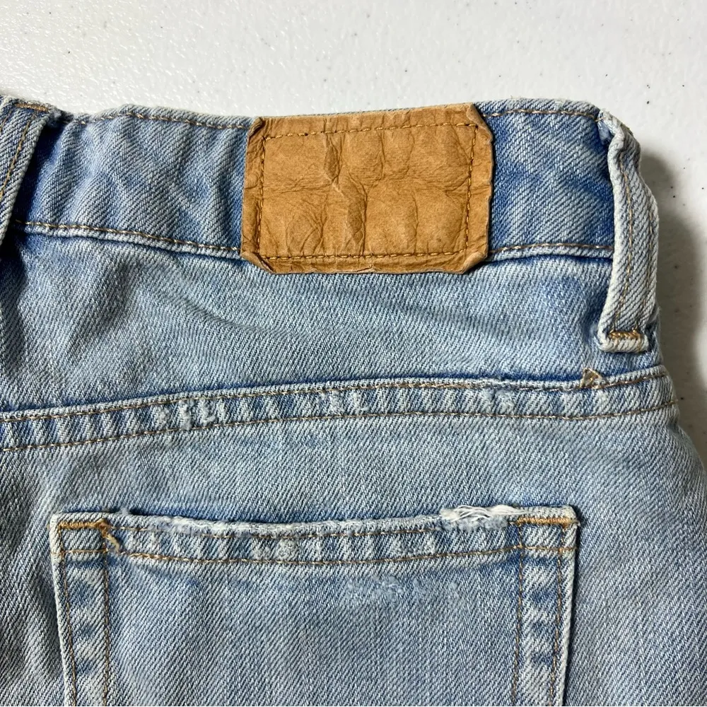 Divided H&M Light Wash Distressed High Waist Jean Shorts - Image 8