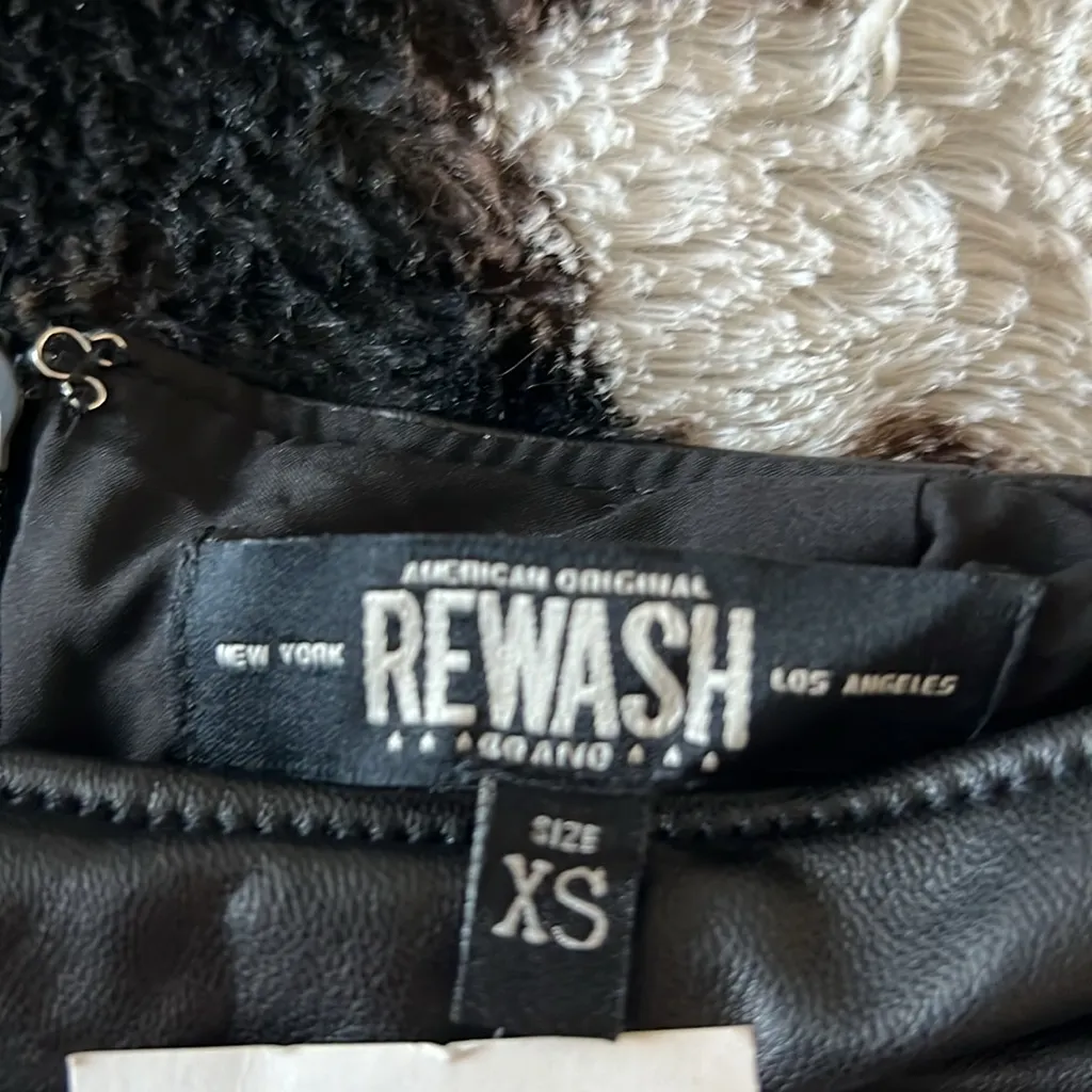 Rewash Vegan Leather Mini Skirt size  XS NWT - Image 2