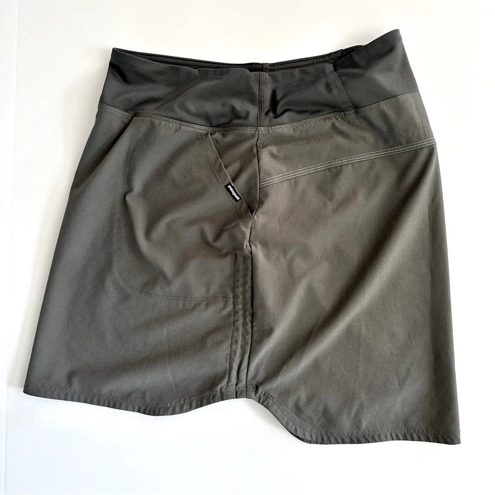 Patagonia Tech Skort XS Gray | Athletic Hiking Travel Skirt - Image 9