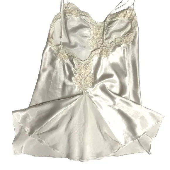 VICTORIAS SECRET Vintage Gold Label Beaded‎ Lace Baby Doll Dress Sz L Sheer Back - Image 5