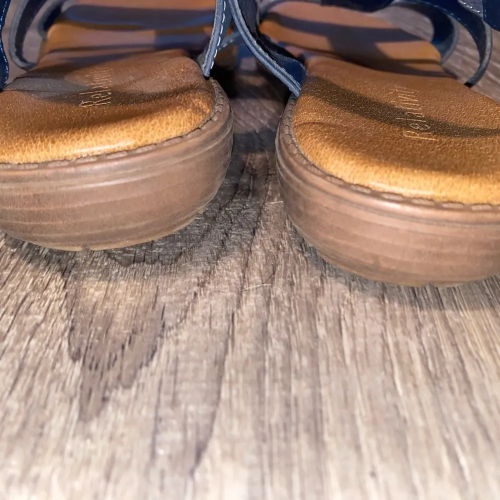 Relativity Womens Sandals 9M Blue Gray 3 Strap Faux Leather Adjustable Comfort - Image 7