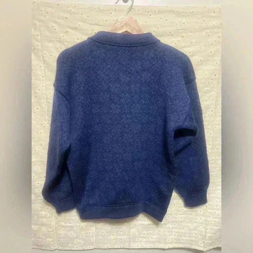Vigdis Design Pure New Wool Handmade Nordic Blue Festive Snowflake Sweater,NWT Size undefined - Image 3
