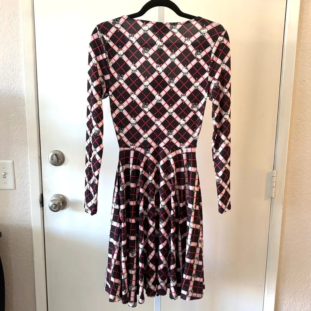 Hello Kitty x Unique Vintage Holiday Plaid Flare Tie Dress - Image 2
