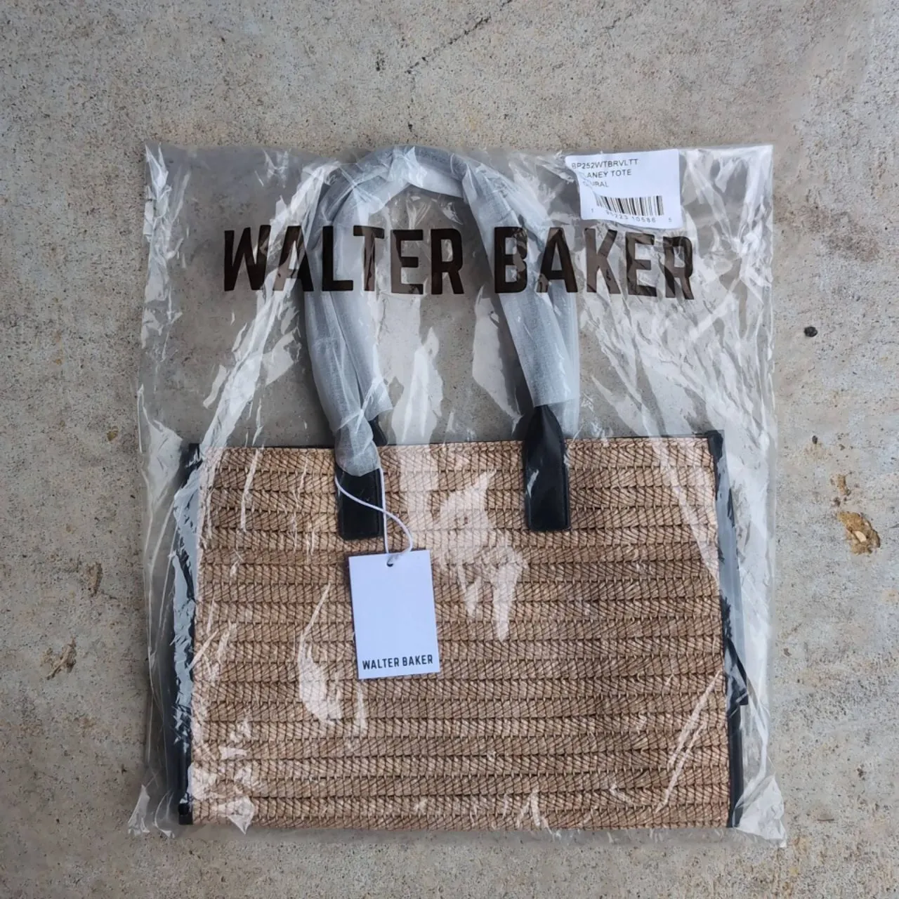 NWT WALTER BAKER Natural Woven Black Handles Black Trim Delaney Tote Bag - Image 3
