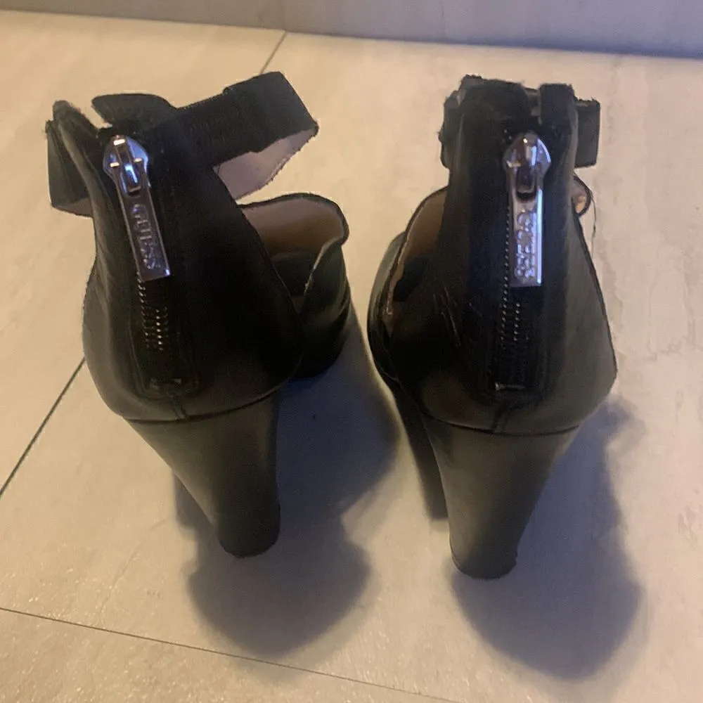 Guess Women's Black Platform Peep Toe High Heels Ankle Boots/Sandals , like new - Image 15
