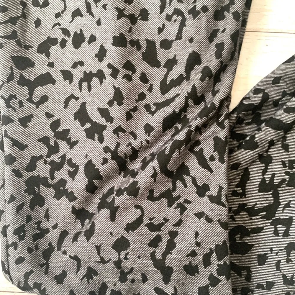 Women’s L/G Slacks Dress Pants Work Business Casual Black Gray Print Large - Image 2