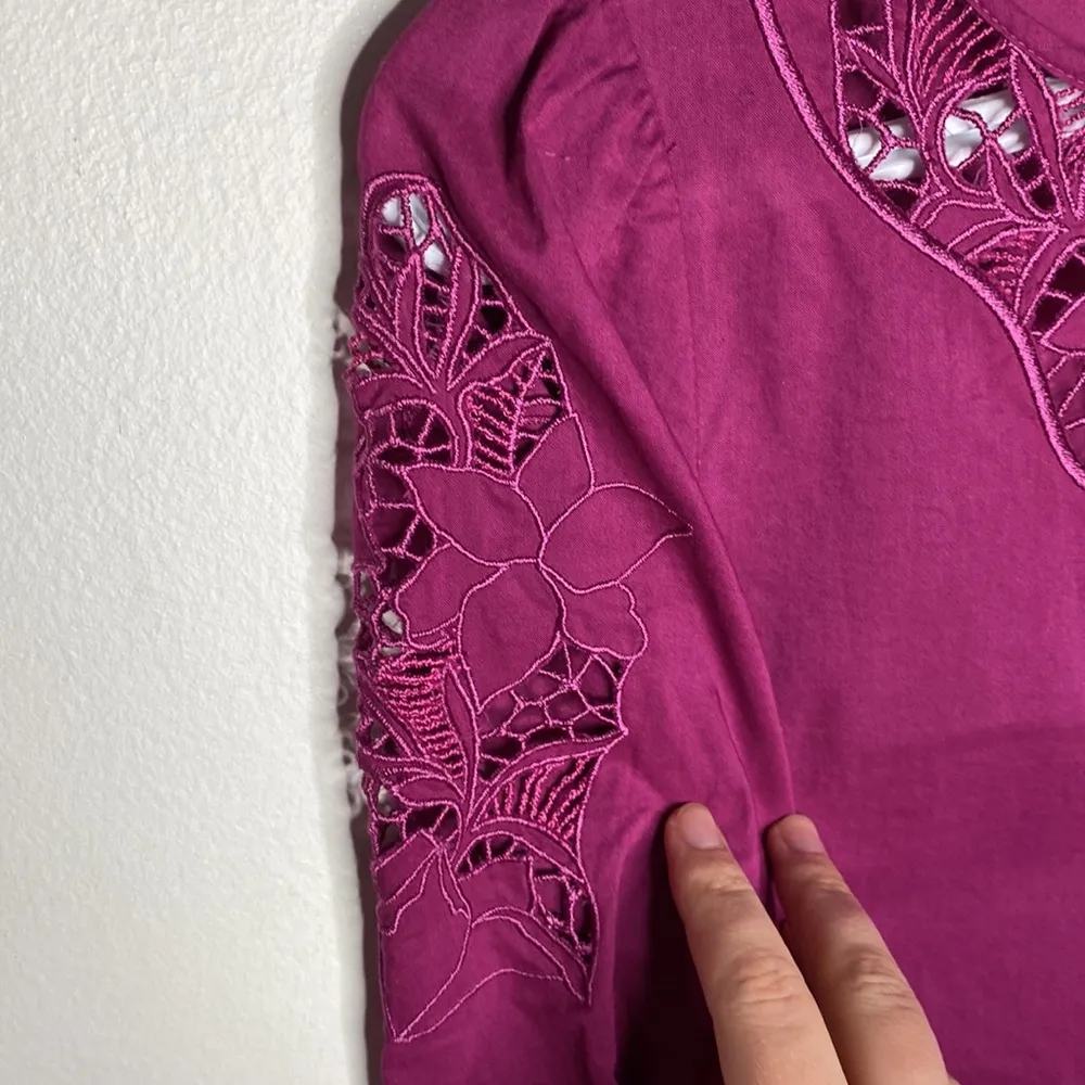 White House Black Market popover boho floral eyelet lace blouse with tassels XXS - Image 5