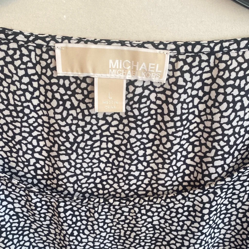 Michael Kors Black and White Patterned - Image 2