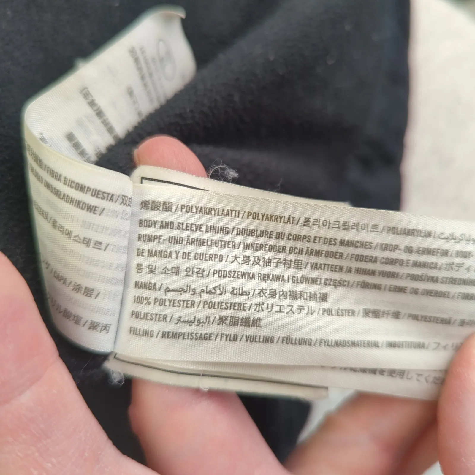 Abercrombie Fitch Ultra Black Puffer Jacket Hooded Wind Water Resistant Small‎ - Image 6