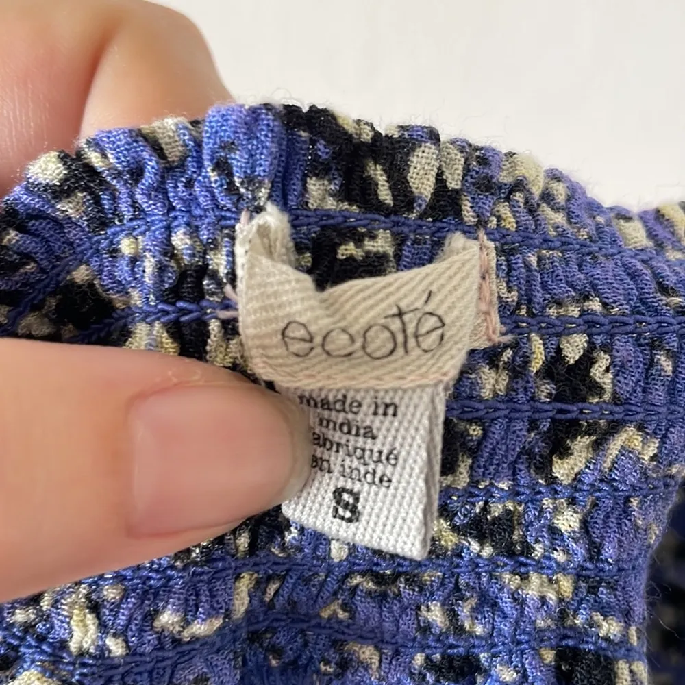 Ecoté Shorts Size S - Image 3