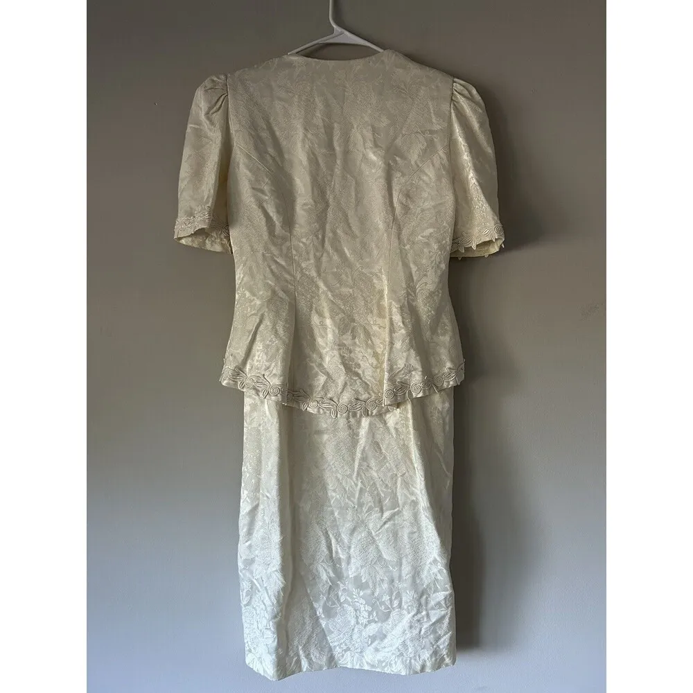 Vintage White Floral Midi Dress With Gold Button Details Size M - Image 2