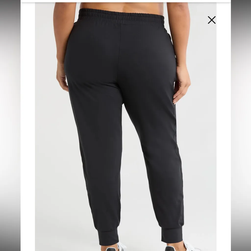Zella Black Joggers - Image 6