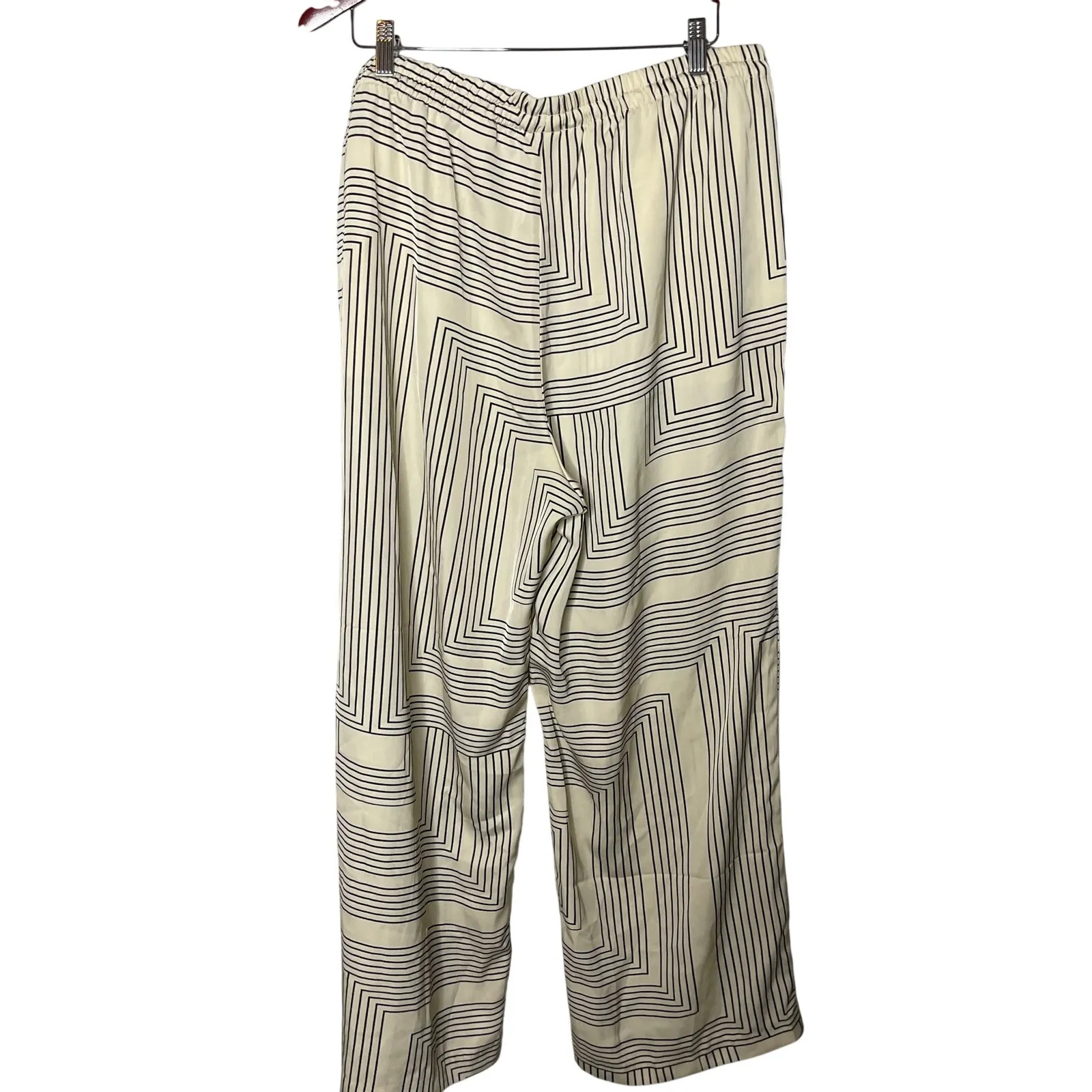 H&M WIDE-CUT PULL-ON PANTS in cream and pattern sz XL - Image 4