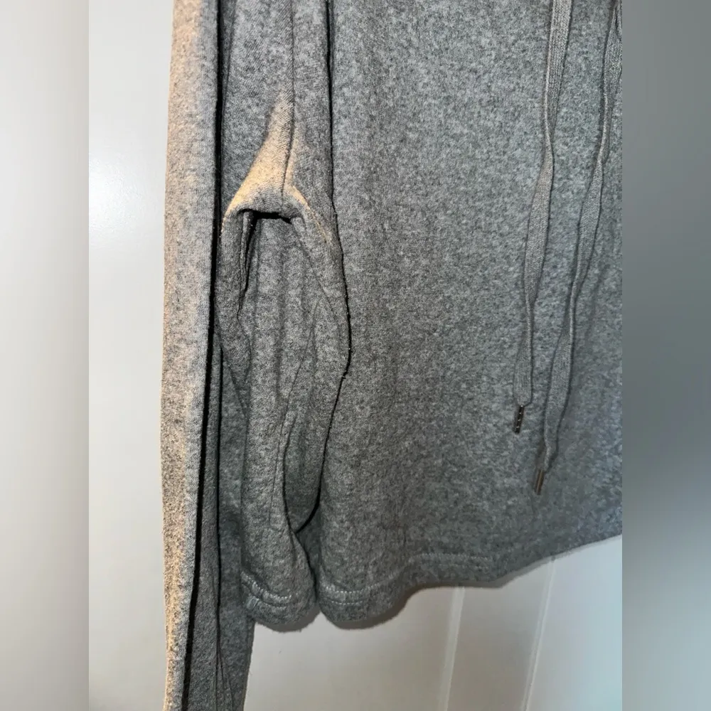 Comune Ashland Heather Grey Hoodie Slightly Cropped Gray - Image 4