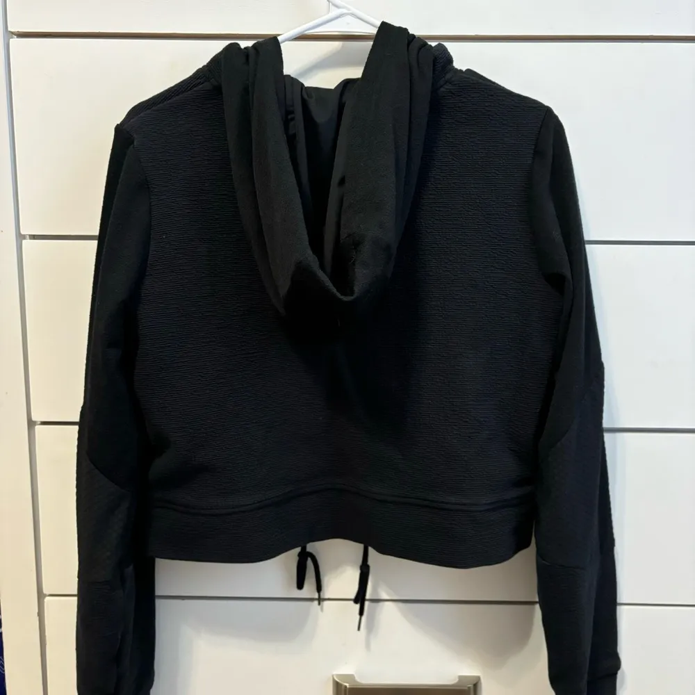 Gymshark True Texture Hooded Bomber Jacket - Image 3