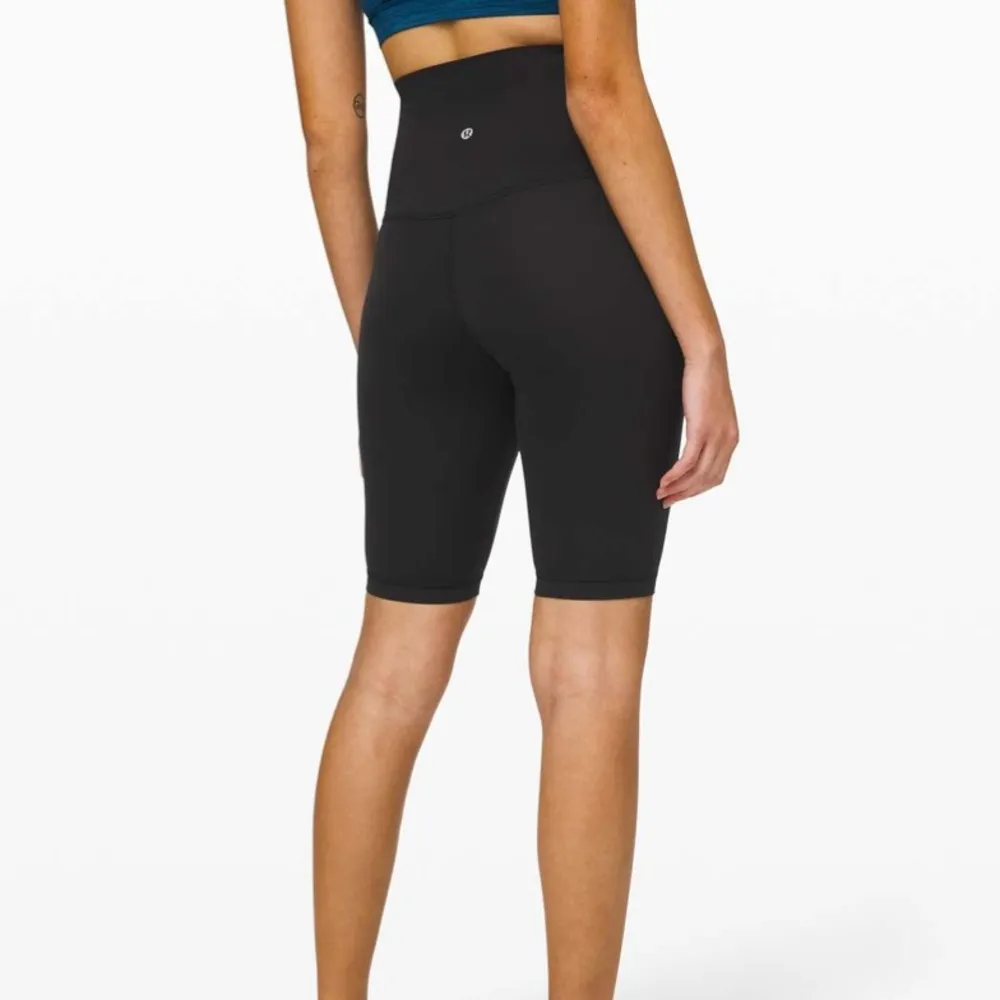 Lululemon  Align Super High Rise Short *10" - Image 5
